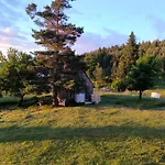 Vukov Konak - Wolf'S Lodge