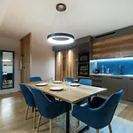 1 Bedroom Apartment In Blue Horizon