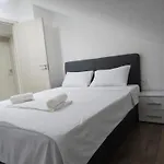 Taksim Apartman 1