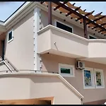 Apartmani Marinero
