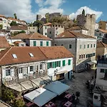Old Town Apartment