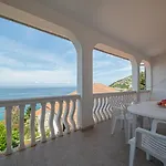 Villa Yovan Seaview