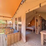 Sea Glamping
