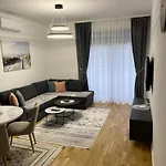 Emel Apartman