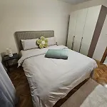Mimoza Apartment In Budva