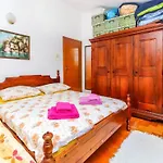 Relaxing Apartment On Budva Coastline