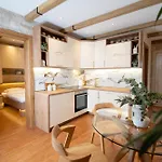 42° North Apartments