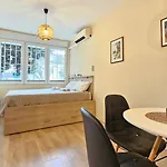 Cicki Apartments I - Renovated 2025