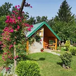 Gazela Bungalov 2