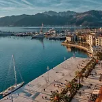 Apartmani Tivat Na Obali Mora