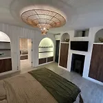 Datek'S Apartments