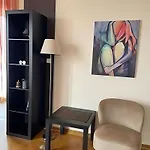 Couple Studio Pg