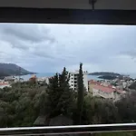 Horisont Apartmant'S