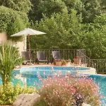 Boka Side Apartment