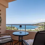 Azzurro Apartment In Utjeha