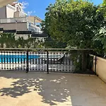 3Br Apartment With Free Pool And Parking Dobrota