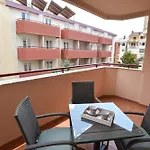 Comfort Apartment Near The Beach