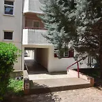 Comfort Apartment Near The Beach