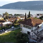 Maja Apartman