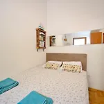 Stylish Apartment 22