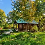Cabin House Dubovik