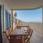 Montesan Luxury Apartment Beach Front
