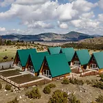 Mountain Houses Una