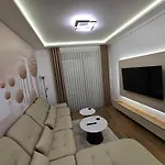 Seratlic Lux 28