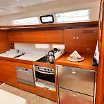 Adria Yacht Tour