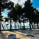 Hello, Sea