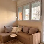 Sparkle City Center Apartment
