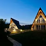 Monte Escape Village
