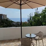 Kahari Apartments