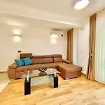 Luxury Apartments Przno
