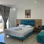 Studio Apartments Jupo