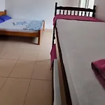 Dzenan Apartmani