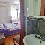 Guest House Naser