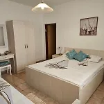 B & M Apartments