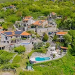 Villa Rustique