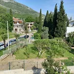 Apartment M2 Pine Tree Sutomore