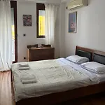 Interni Apartment