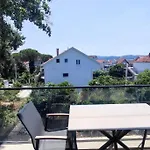 Elefante 7 Enjoy Tivat