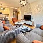 Albatros Apartments