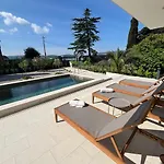 Villa A Cappella