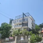 Vila Lalovina