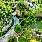Green Apartments