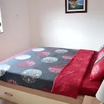 Crystal Apartment