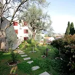 Apartments Draskovic Mirista