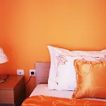 Alvanita Apartments