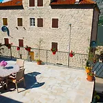 Apartments Nima